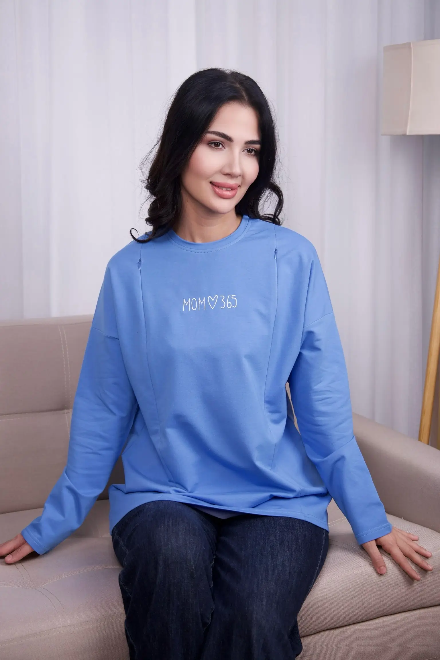 Лонгслив для кормления Bemama в синем цвете